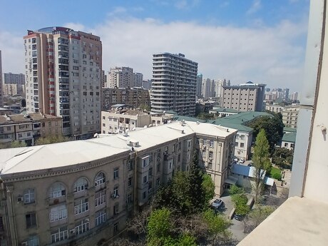 3-room apartment, 147 m², Elmlər Akademiyası: 470 000 ₼ 5