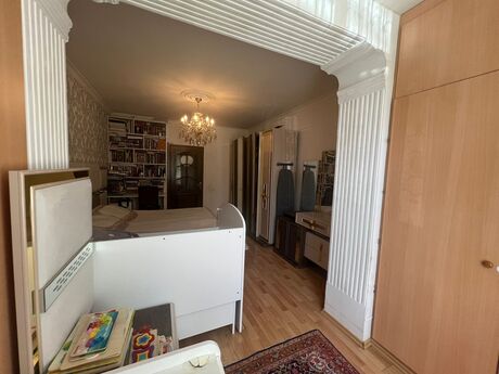 3 otaqlı köhnə tikili - Bakıxanov q. - 101 m²