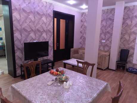 4 otaqlı köhnə tikili - Nəsimi r. - 130 m²