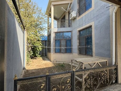 5 otaqlı həyət evi/bağ evi - Masazır q. - 185 m²