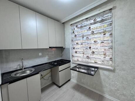 2 otaqlı köhnə tikili - Azadlıq Prospekti m. - 53 m²