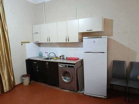 2 otaqlı köhnə tikili - Nəriman Nərimanov m. - 60 m²