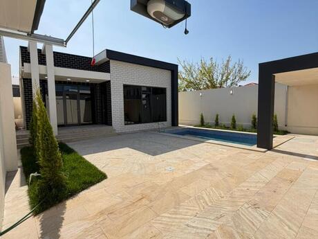 4 otaqlı həyət evi/bağ evi - Şüvəlan q. - 150 m²
