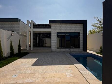 4 otaqlı həyət evi/bağ evi - Şüvəlan q. - 150 m²