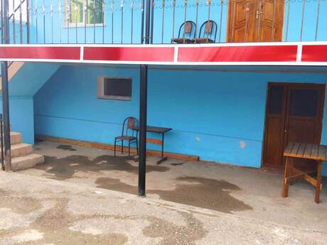 8 otaqlı həyət evi/bağ evi - Tərtər - 288 m²