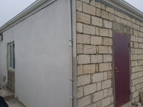 2 otaqlı həyət evi/bağ evi - Masazır q. - 55 m²