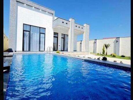 4 otaqlı həyət evi/bağ evi - Şüvəlan q. - 155 m²