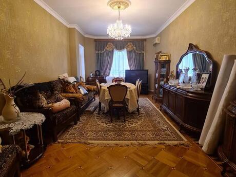 Elan №6073033 - Bakı, Nəriman Nərimanov m., 3 otaqlı, 95 m², 4/10 mərtəbə