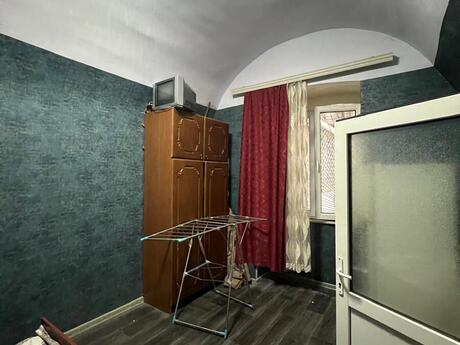 2 otaqlı köhnə tikili - Sahil m. - 50 m²