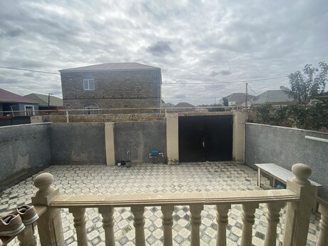 3 otaqlı həyət evi/bağ evi - Zabrat q. - 110 m²
