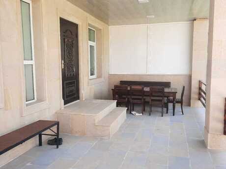 5 otaqlı həyət evi/bağ evi - Quba - 200 m²