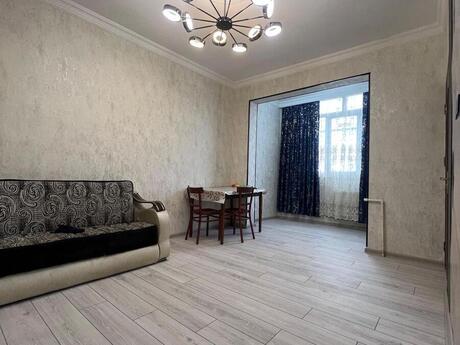 2 otaqlı köhnə tikili - Memar Əcəmi m. - 52 m²