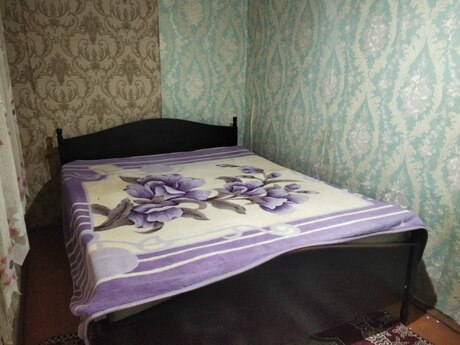 3 otaqlı həyət evi/bağ evi - Ağ şəhər q. - 100 m²