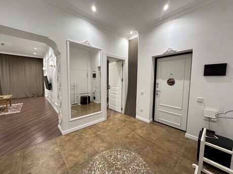 2 otaqlı yeni tikili - 8 Noyabr m. - 65 m²