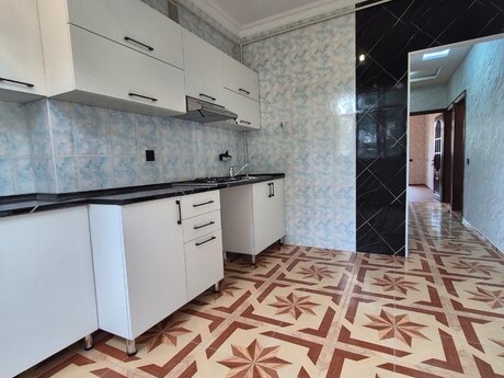 Объявление №6073129 - Баку, м. Ази Асланов, 3-комн., 80 м², 2/9 этаж