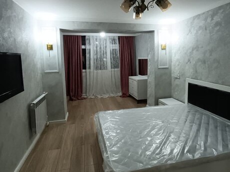 3 otaqlı köhnə tikili - İnşaatçılar m. - 80 m²