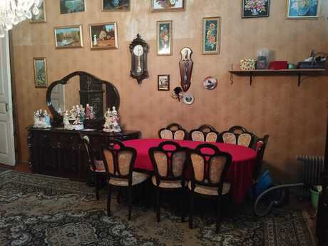 4 otaqlı köhnə tikili - İçəri Şəhər m. - 117 m²