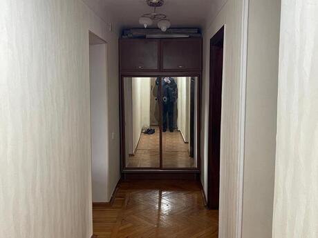 2 otaqlı köhnə tikili - Elmlər Akademiyası m. - 50 m²