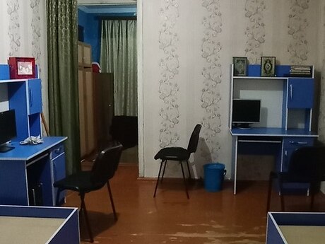 4 otaqlı həyət evi/bağ evi - Bülbülə q. - 80 m²