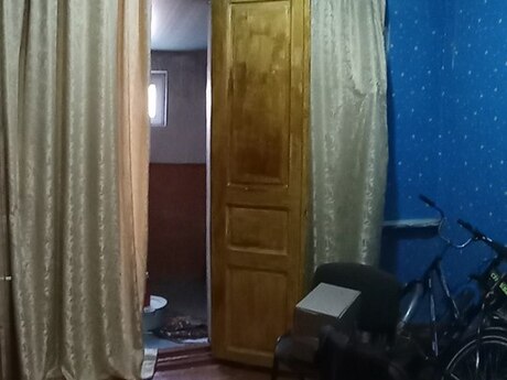 4 otaqlı həyət evi/bağ evi - Bülbülə q. - 80 m²