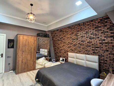 5 otaqlı yeni tikili - Xətai r. - 220 m²