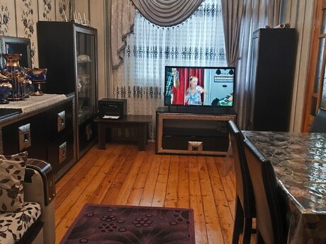 2 otaqlı köhnə tikili - Memar Əcəmi m. - 55 m²
