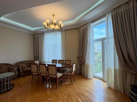 3-комн. новостройка - м. Сахил - 122 м²