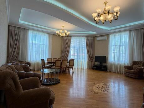 3-комн. новостройка - м. Сахил - 122 м²