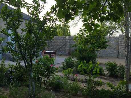 2 otaqlı həyət evi/bağ evi - Qala q. - 70 m²