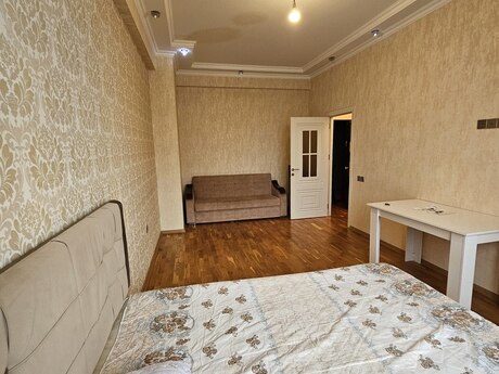 1-комн. новостройка - м. Азадлыг проспекти - 50 м²