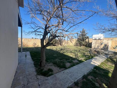 3 otaqlı həyət evi/bağ evi - Novxanı q. - 90 m²