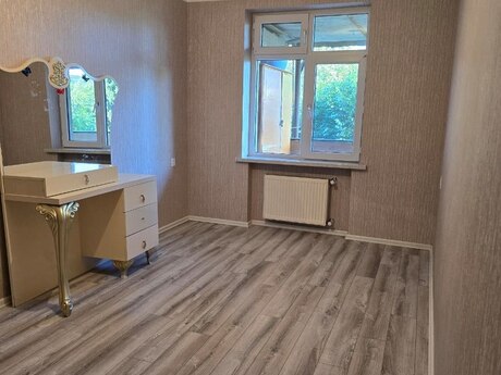 3 otaqlı köhnə tikili - Nəriman Nərimanov m. - 65 m²