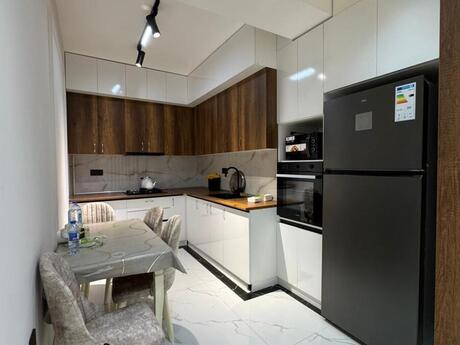 2 otaqlı yeni tikili - Nəsimi r. - 70 m²