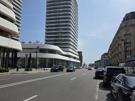 3 otaqlı yeni tikili - Ağ şəhər q. - 177 m²