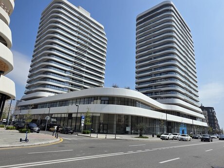 3 otaqlı yeni tikili - Ağ şəhər q. - 177 m²