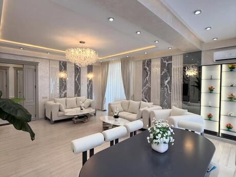 3 otaqlı yeni tikili - 8 Noyabr m. - 145 m²