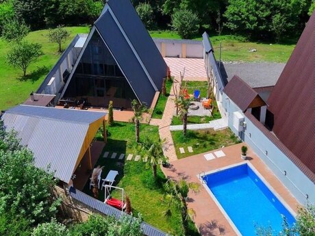 4 otaqlı həyət evi/bağ evi - Qəbələ - 96 m²