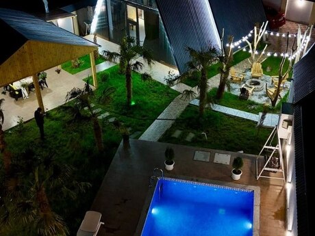 4 otaqlı həyət evi/bağ evi - Qəbələ - 96 m²
