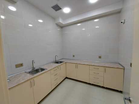 7 otaqlı ofis - 8 Noyabr m. - 170 m²