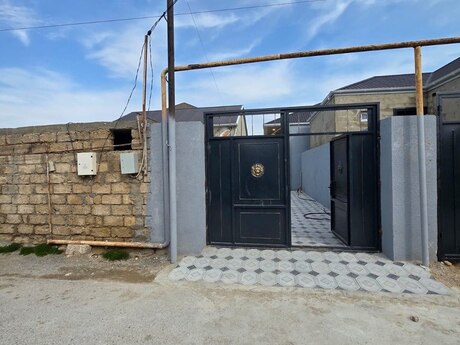 3 otaqlı həyət evi/bağ evi - Binə q. - 100 m²