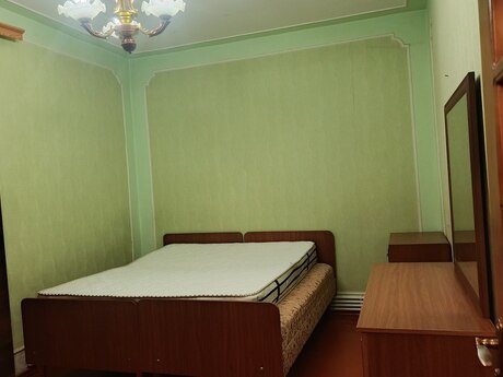 2 otaqlı köhnə tikili - M.Ə.Rəsulzadə q. - 60 m²