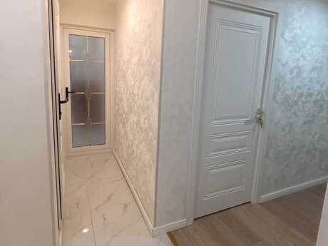 3 otaqlı köhnə tikili - İnşaatçılar m. - 85 m²