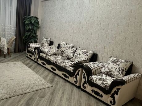 Elan №6073613 - Bakı, 28 May m., 2 otaqlı, 50 m², 2/18 mərtəbə