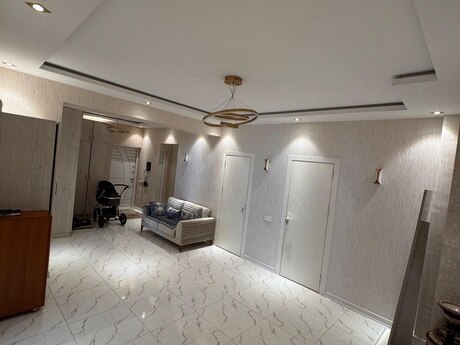 Elan №6073672 - Bakı, Həzi Aslanov m., 4 otaqlı, 135 m², 2/17 mərtəbə