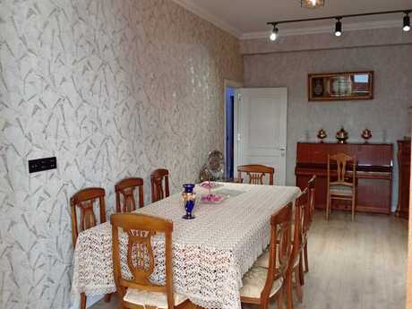 Elan №6073685 - Bakı, Elmlər Akademiyası m., 2 otaqlı, 70 m², 2/6 mərtəbə