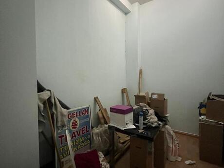 Obyekt - Memar Əcəmi m. - 35 m²