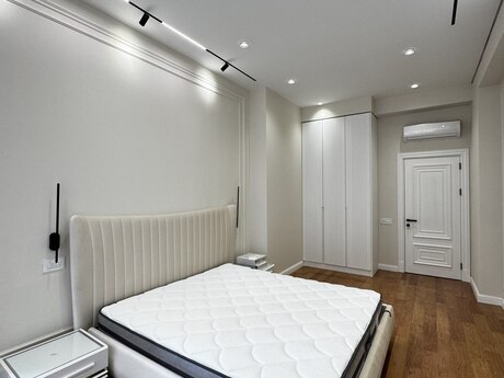 3 otaqlı yeni tikili - 28 May m. - 100 m²