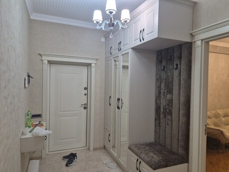 3 otaqlı yeni tikili - Xalqlar Dostluğu m. - 130 m²