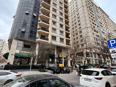 Elan №6073750 - Bakı, Gənclik m., 4 otaqlı, 142.3 m², 16/17 mərtəbə