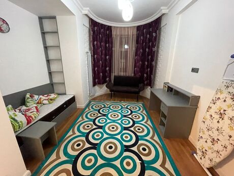 4 otaqlı yeni tikili - Şah İsmayıl Xətai m. - 150 m²